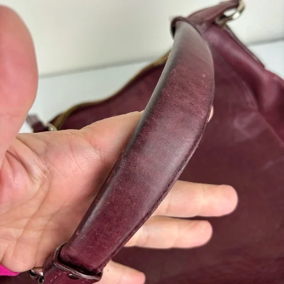 Vintage Cole Haan Avery satchel shoulder bag in oxblood leather. - Picture 10 of 16